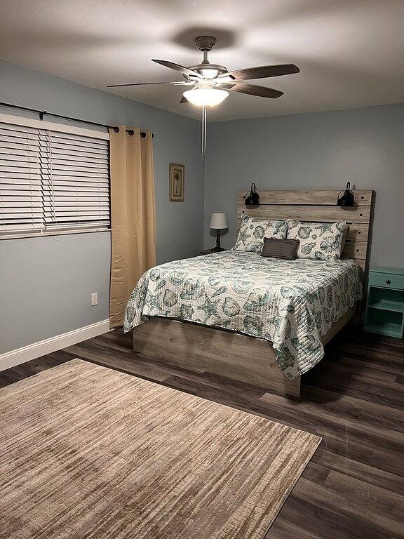 Home close to the Indian Rocks Beach and Pinellas Trail in Largo, Pinellas County