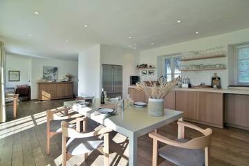 Maison De Vacances pour 4 Personnes dans Saint-Lunaire, Côte d’Émeraude, Photo 1