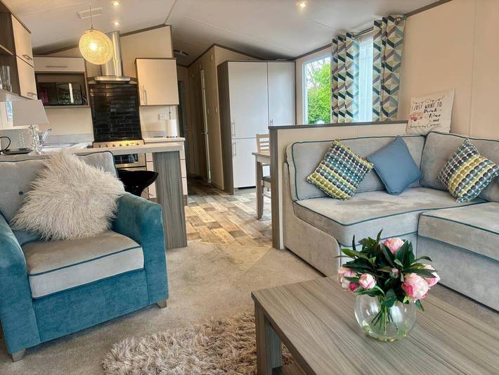 Lodge pour 6 personnes avec balcon in Holcot, Northamptonshire