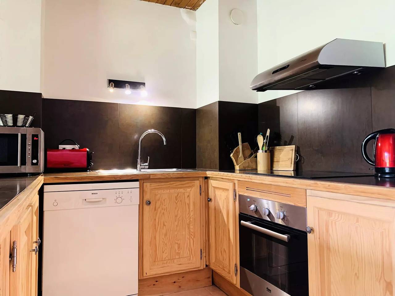 Ganze Wohnung, Schöne renovierte Wohnung, 2 Schlafzimmer, 2 Badezimmer, 58m2 in Pra-Loup, Uvernet-Fours