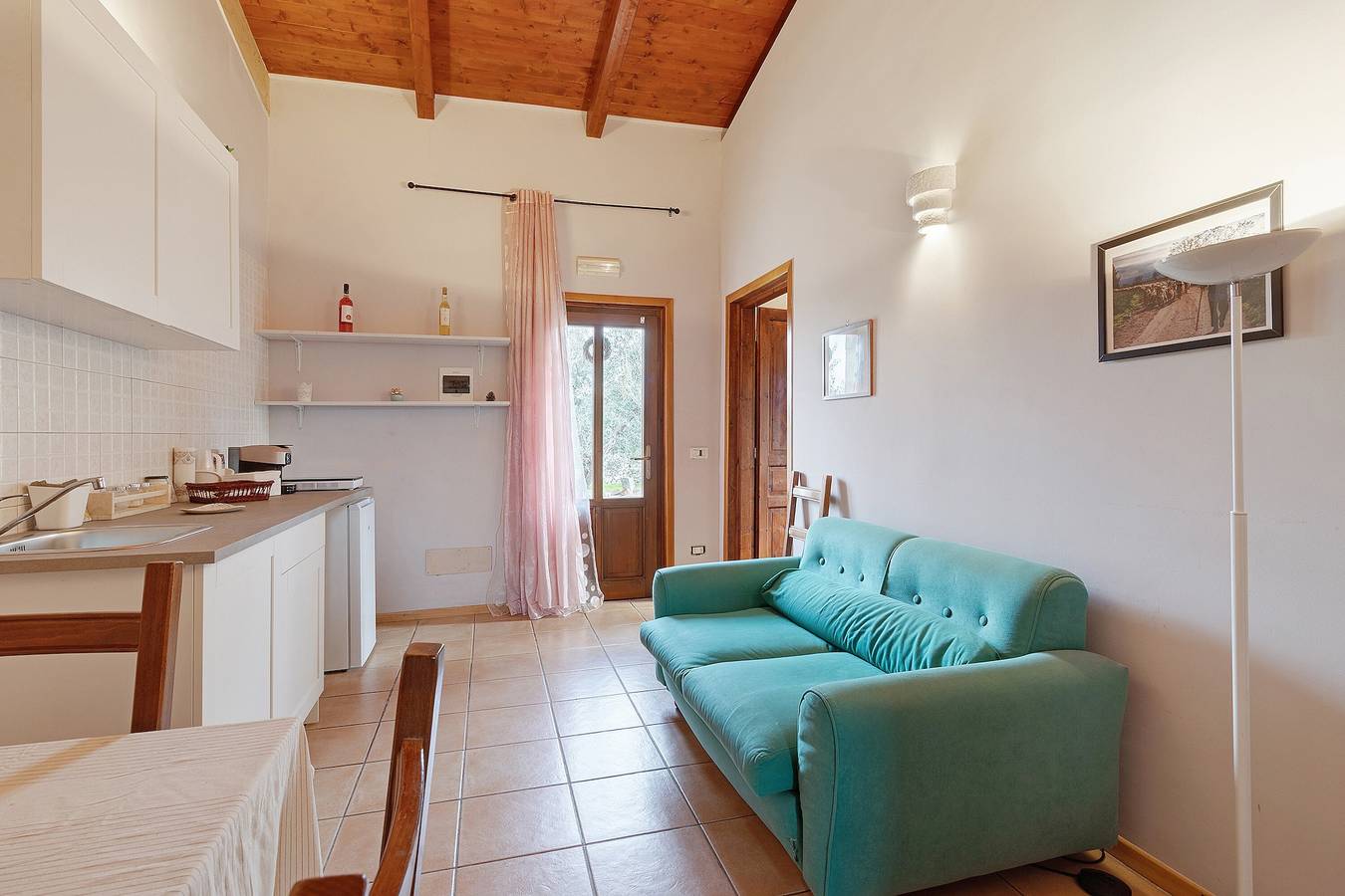 Appartamento intero, Terrazza con terrazza privata, Wi-Fi e aria condizionata in Andria, Parco nazionale dell'Alta Murgia