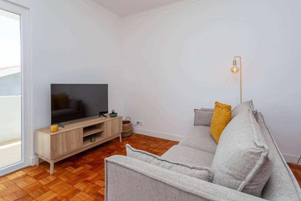 Apartamento inteiro, Two-Bedroom Apartment in Alcabideche, Costa de Lisboa