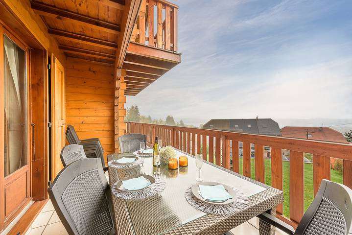 Chalet Panorama - Logement cosy avec vue 180° sur le lac in Saint-Jorioz, Parc naturel régional du Massif des Bauges