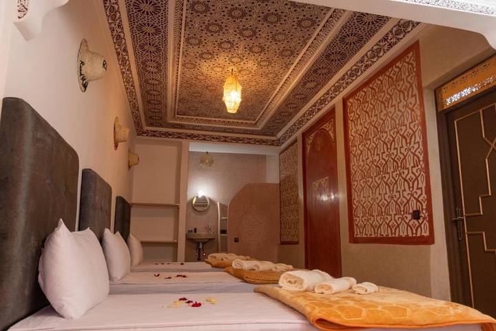 Riad pour 21 personnes, avec vue et terrasse à Marrakech