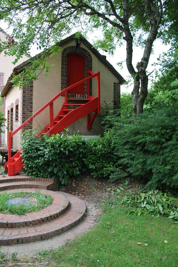 Four-Bedroom House in Villiers-Saint-Benoît, Région d'Auxerre