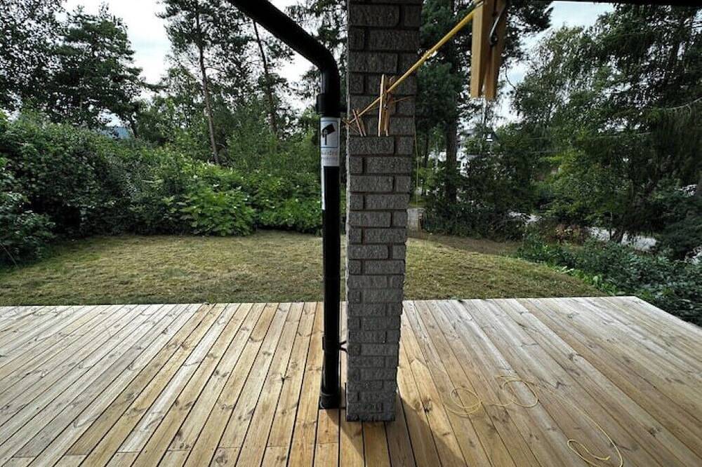 En egen våning i ny renoverad lyxig villa Tyresö in Tyresö, Schwedische Ostsee