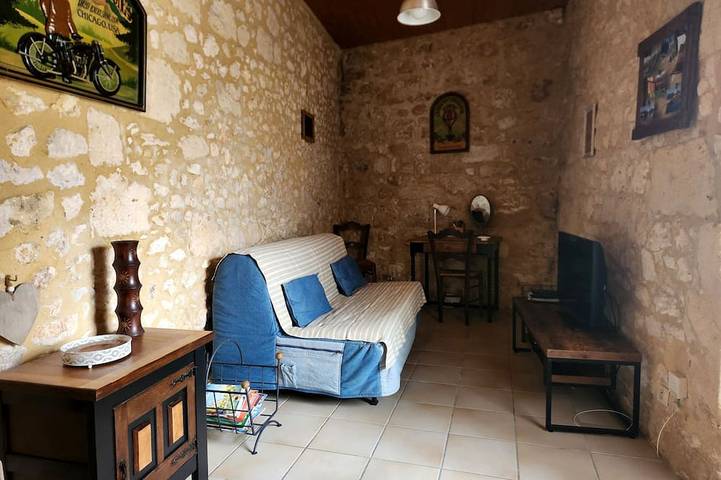 Location de vacances pour 4 personnes, avec terrasse à Couze-et-Saint-Front