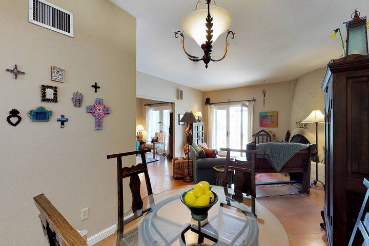 Vacation rental for 6 people, with yard and pool as well as terrace in Catalina Foothills