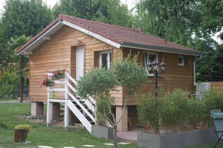 Chalet pour 2 personnes, avec Terrasse ainsi que Jardin et Vue