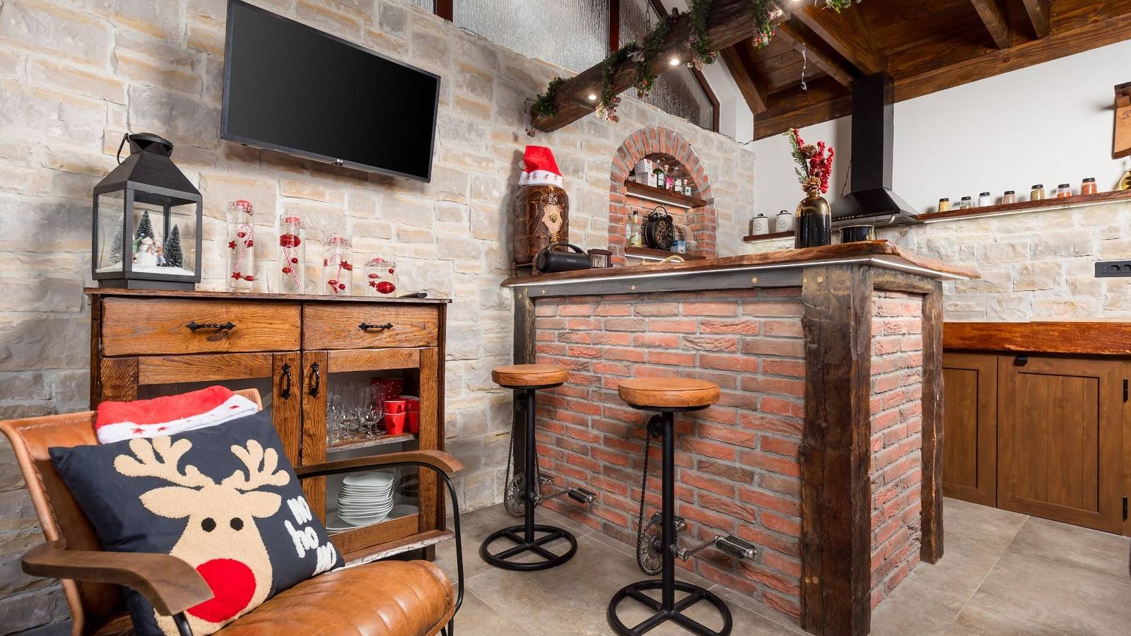 Casa Foresta by Villas Guide in Mrkopalj, Primorje-Gorski Kotar