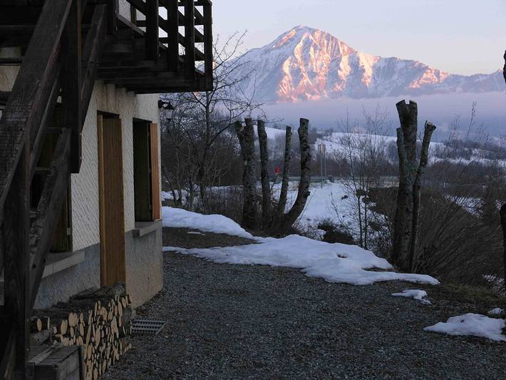 Chalet pour 20 personnes, avec jardin dans les Alpes francaises - 3