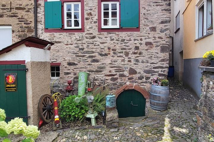 Ferienhaus für 4 Personen, mit Terrasse und Garten in Sankt Aldegund