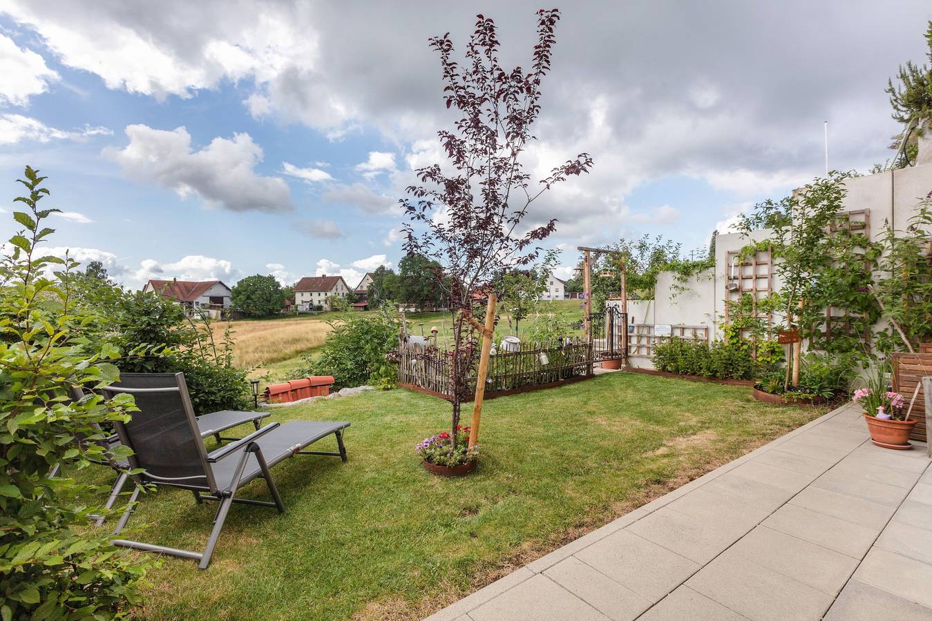 Ganze Wohnung, Ferienwohnung 'Wolke 7' mit Bergblick, privater Terrasse und Wlan in Görwihl, Südschwarzwald