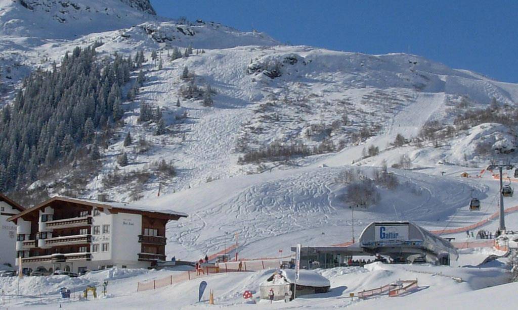Ganze Ferienwohnung, Familienz. 3 Pers. mit Dusche od. Bad,Wc in Galtür, Verwall