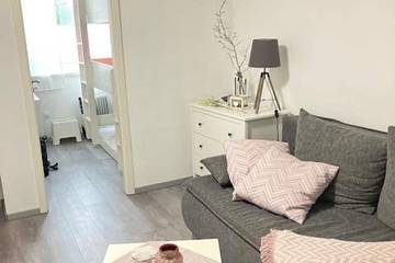 Ferienwohnung für 3 Personen, mit Balkon und Sauna in Burhave