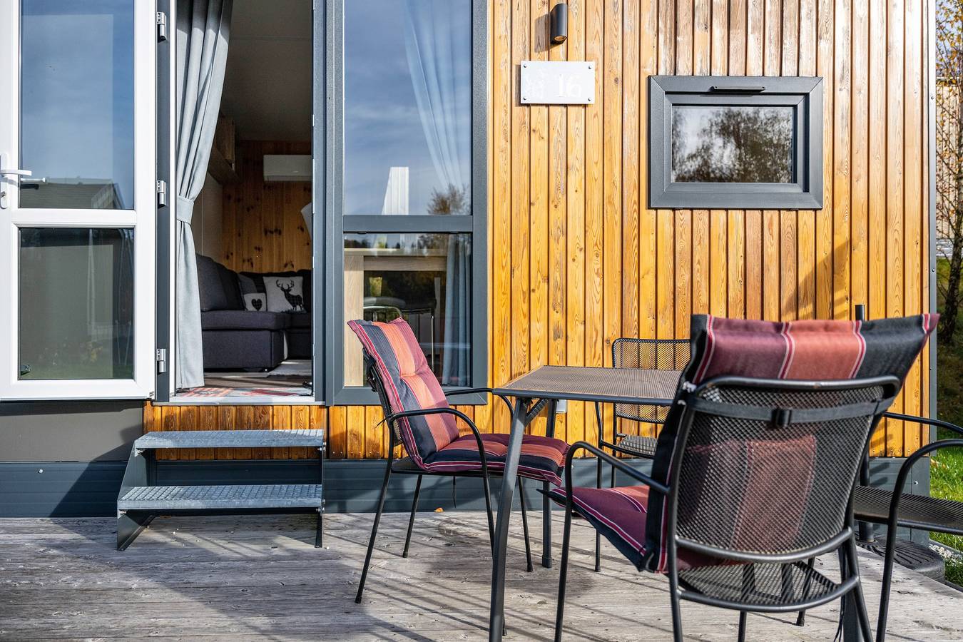 Ferienhaus 'Tiny-Haus Nr 16' mit Bergblick, Wlan und Klimaanlage in Untergriesbach, Passauer Land