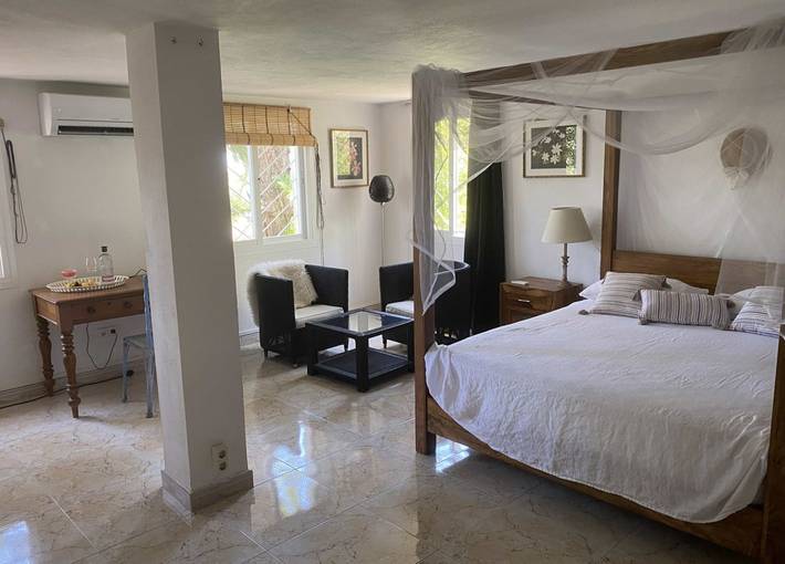 Chambre d’hôte pour 2 personnes, avec jacuzzi et jardin ainsi que sauna et piscine en Andalousie - 4