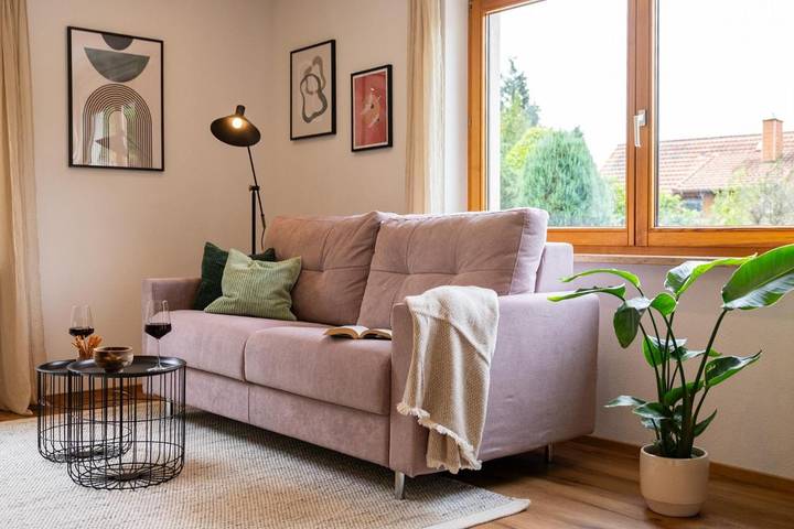 Ferienwohnung für 4 Personen, mit Terrasse und Garten sowie Ausblick
