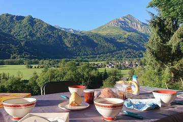 Location de vacances pour 6 personnes, avec jardin, animaux acceptés à Arrens-Marsous