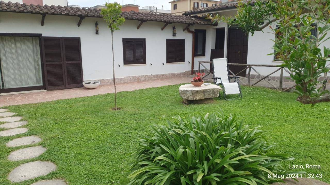 Double Room with Park View in La Storta, Roma
