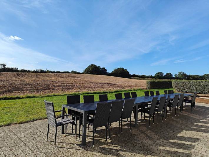 Ferienhaus für 20 Personen, mit Terrasse und Pool sowie Sauna und Garten, kinderfreundlich in Nordborg - 2