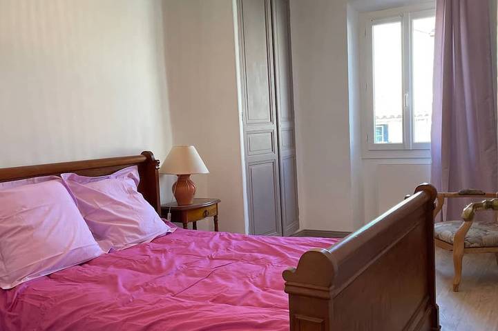 Location de vacances pour 6 personnes, avec terrasse dans Office De Tourisme De Laroque Des Alberes - 2