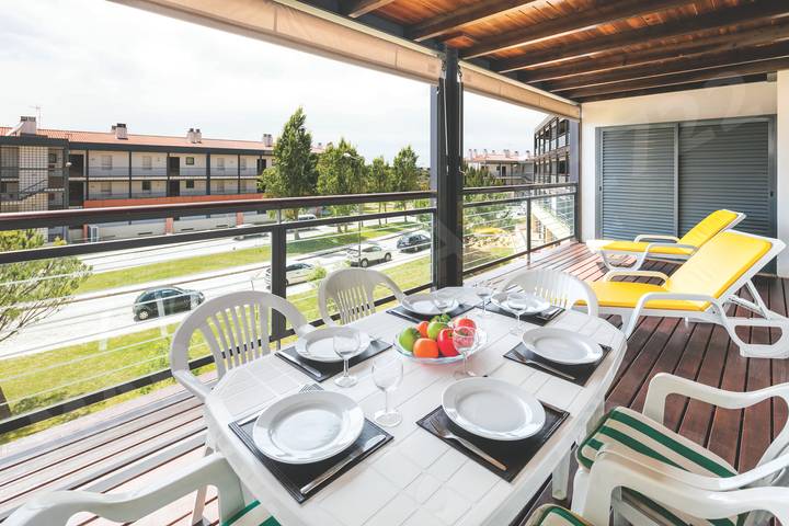 Ferienwohnung für 6 Personen, mit Balkon und Terrasse sowie Garten und Kinderpool in Lagos - 3