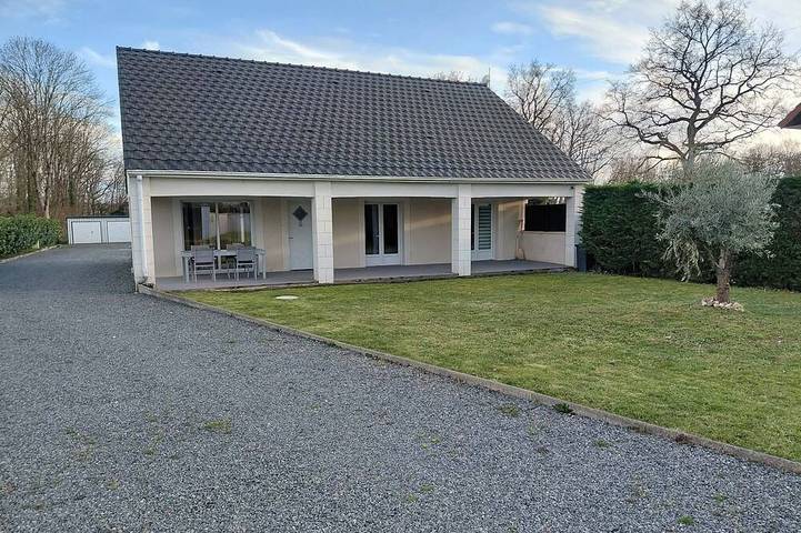 Location de vacances pour 6 personnes, avec jardin à Tracy-sur-Loire