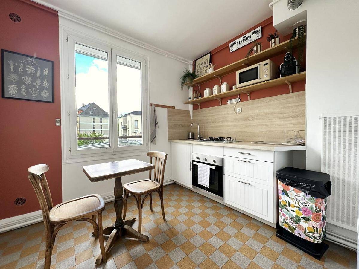 Appartement entier, L'Éclat Chartrain : Appartement Cosy in Chartres, Région de Chartres