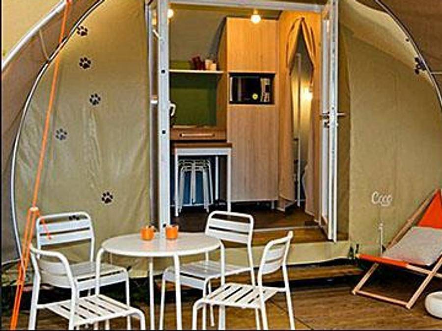 Camping Les Prades - Bungalow de lona 4 personas - Coco Dulce sin instalaciones sanitarias in Mostuéjouls, Parc naturel régional des Grands Causses