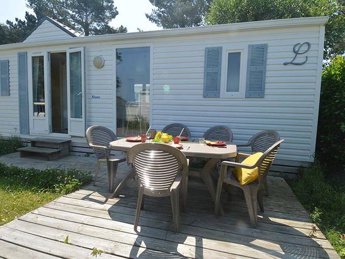 Camping pour 4 personnes, avec piscine et terrasse à Saint-Lunaire