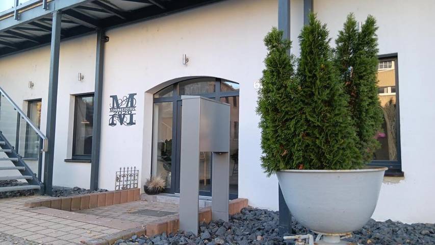 Ferienwohnung für 10 Personen, mit Terrasse und Ausblick in Glauchau - 2