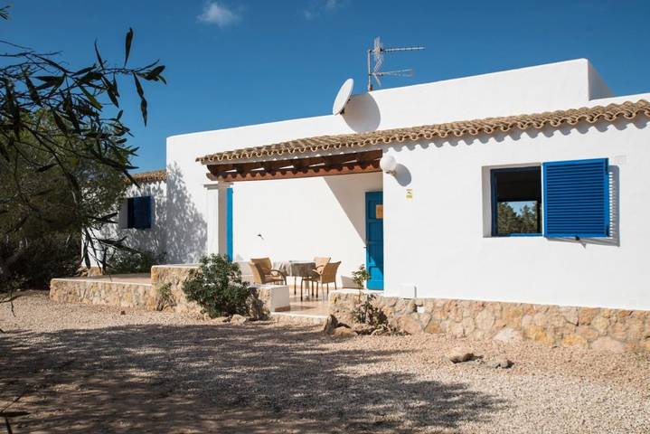 Ferienhaus für 8 Personen, mit Terrasse und Garten sowie Pool auf Formentera - 3