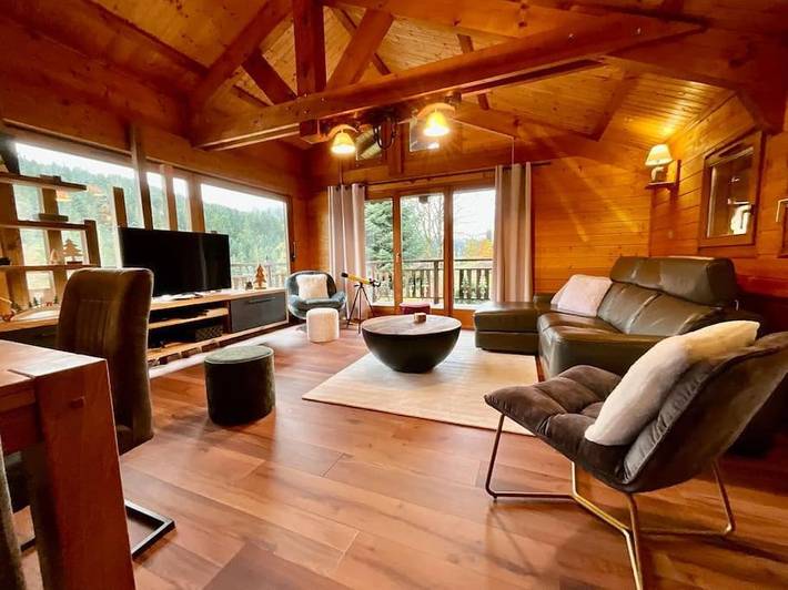 Gîte pour 8 personnes, avec jardin ainsi que vue et terrasse à Le Valtin - 2