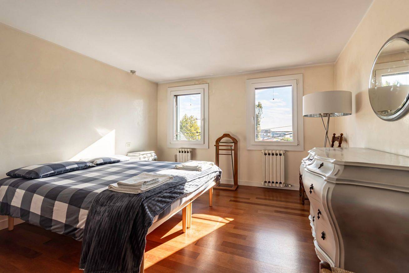 Apartamento entero, View over Brenta - bright apartment in Oriago in Oriago, Mira