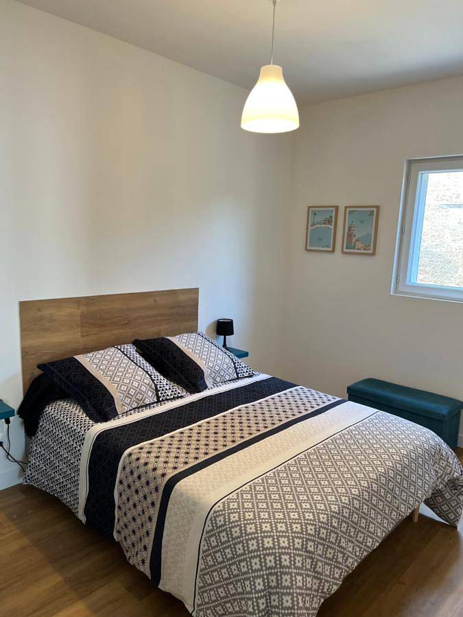 Gîte pour 4 personnes, avec terrasse dans Brézins - 3