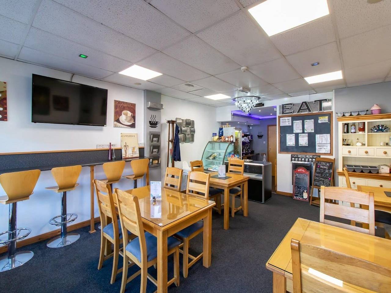 Entire apartment, Oyo Bentleys Hotel Standard Single Room - Shared in Newcastle upon Tyne, Tyne and Wear