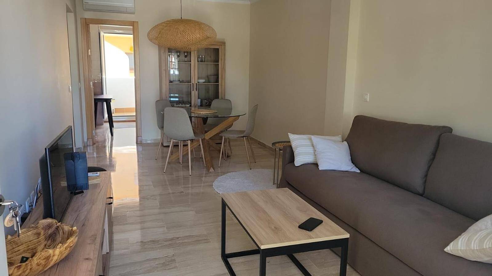 Appartement entier, Appartement 'Costa El Castillo La Barrosa' avec piscine partagée, Wi-Fi et climatisation in Sancti Petri, Chiclana de la Frontera