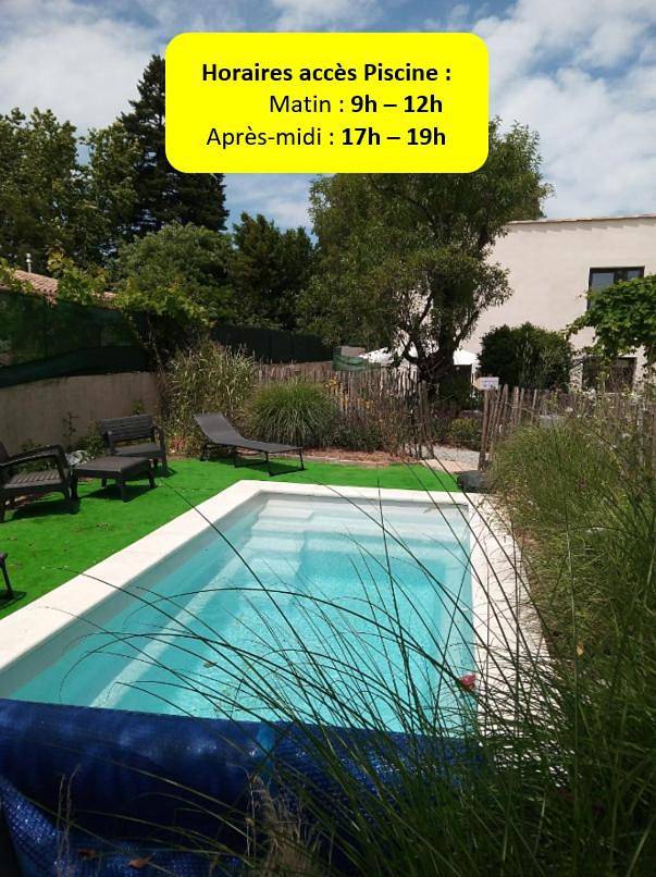 Location de vacances pour 6 personnes, avec Terrasse ainsi que Jardin et Piscine à Saint-Martin-de-Londres
