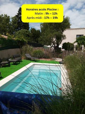 Gîte pour 6 personnes, avec jardin et piscine à Saint-Martin-de-Londres