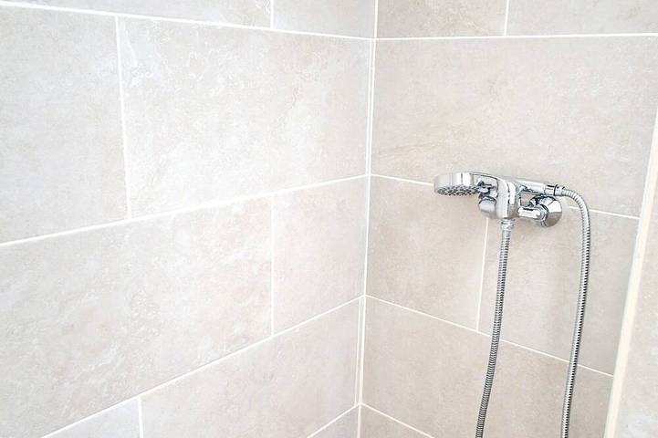 Gîte pour 8 personnes, avec piscine et jardin à Rognonas - 4