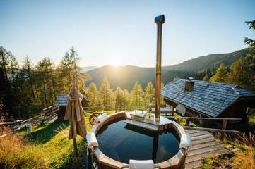 Chalet für 2 Personen, mit Garten und Ausblick sowie Sauna und Terrasse in Kärnten
