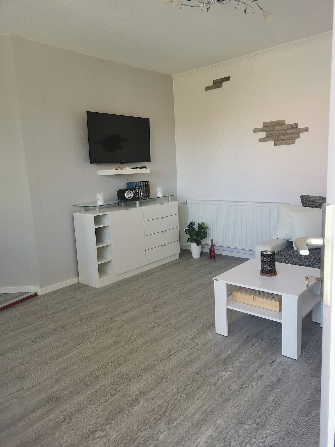 Ganze Wohnung, Ferienwohnung mit Balkon in ruhiger Lage in Baabe, Rügen