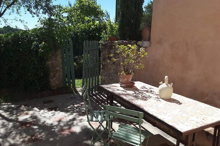 Location de vacances pour 4 personnes, avec Terrasse et Jardin à Malemort-du-Comtat