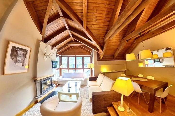 Ferienwohnung für 6 Personen, mit Ausblick und Balkon - 1