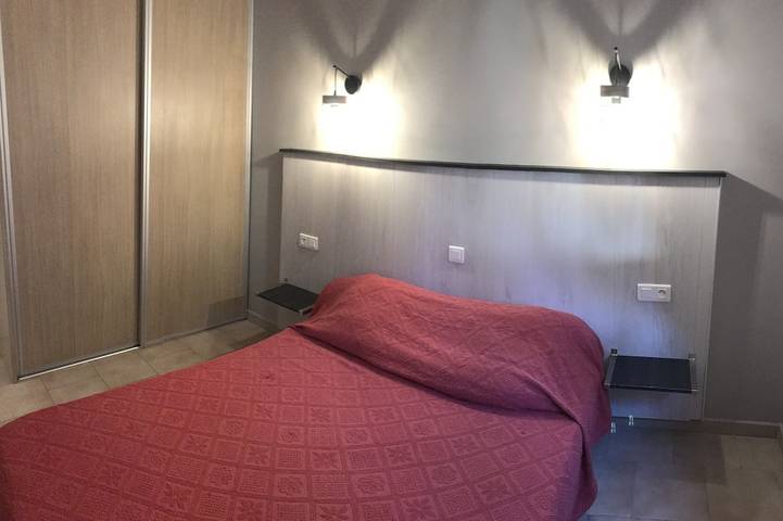 Appartement entier, Appartement calme, terrain 5000 m2, idéalement situé, plage Pinarello in Zonza, Arrondissement de Sartène