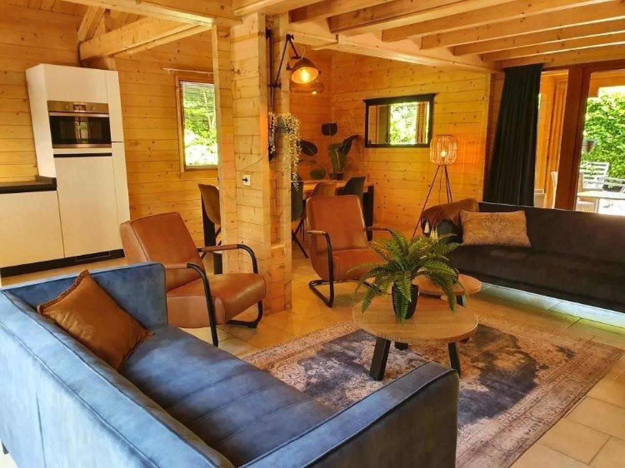 Vrijstaande bosvilla voor 6 personen met infrarood sauna op vakantiepark in Markelo in Markelo, Twente