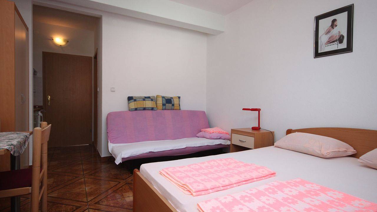 Ganzes Studio, Studio für 3 Personen (20 m²) in Rat in Zivogosce, Makarska Riviera