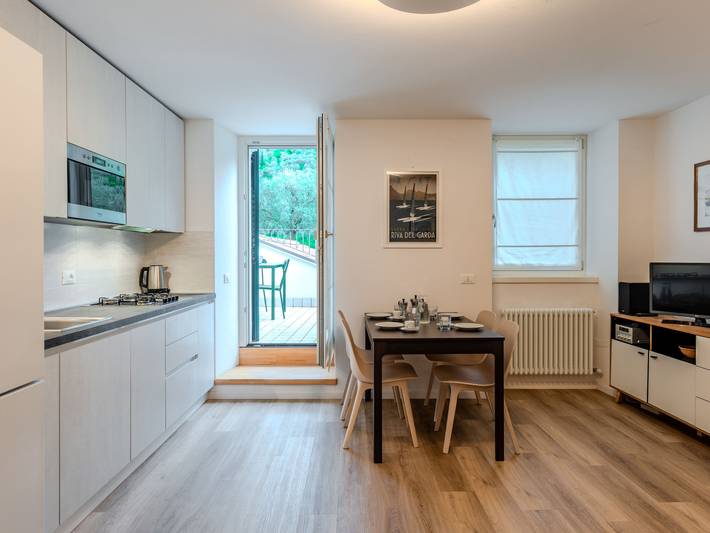 Ferienwohnung für 4 Personen, mit Terrasse und Ausblick in Riva del Garda