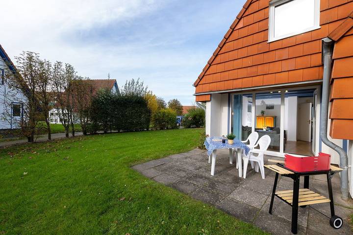 Ferienhaus für 6 Personen, mit Terrasse und Garten in Dorum - 3